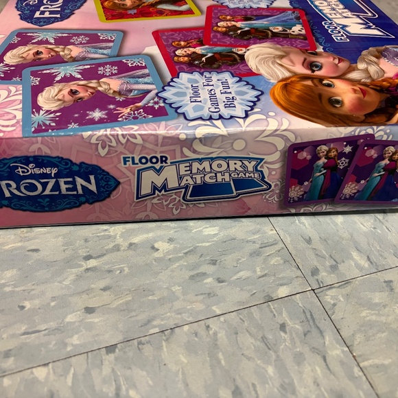 Disney Frozen Memory Match Floor Game - Picture 5 of 6